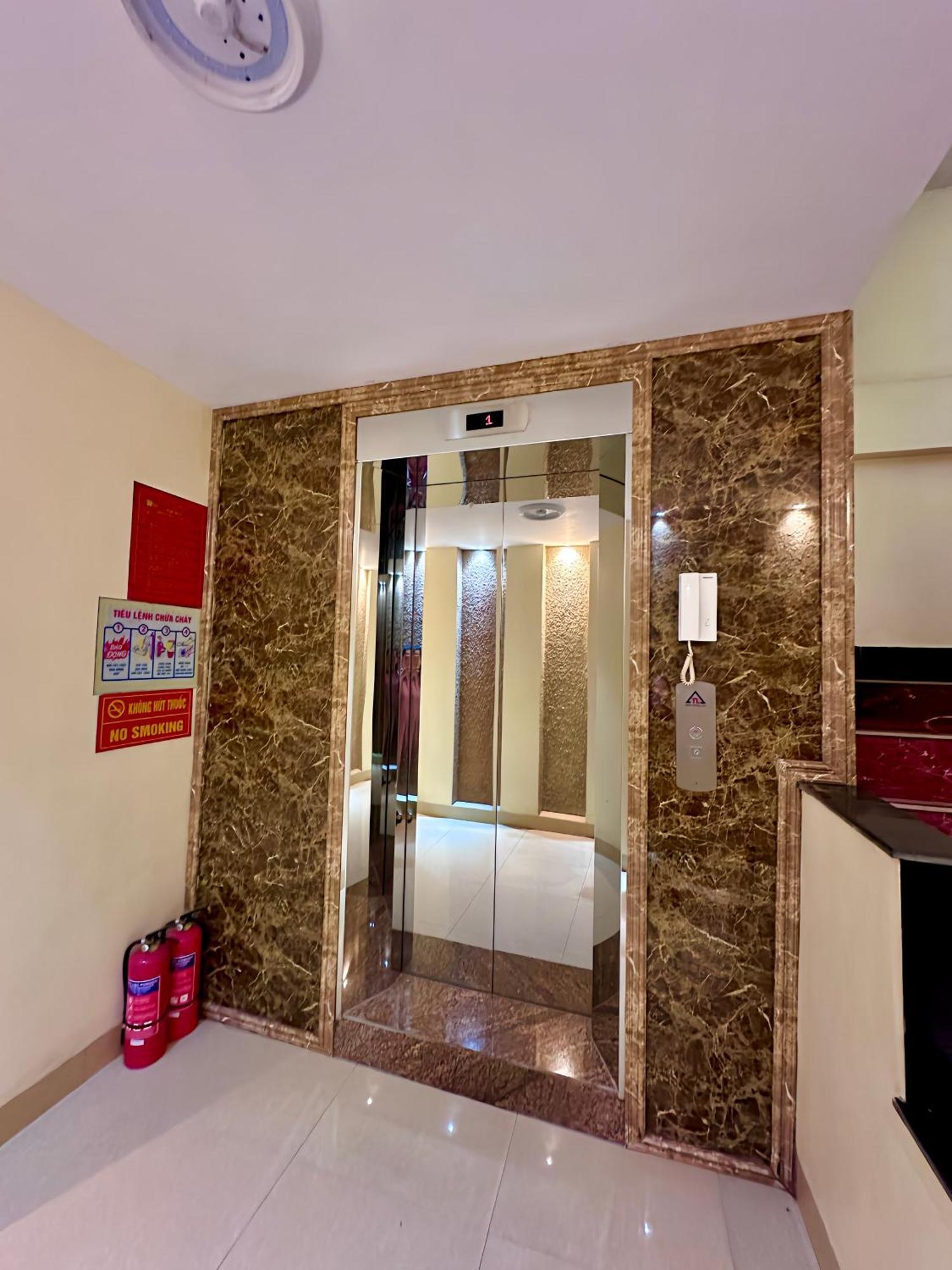 Tam Giac Mach Hotel Хазянг Экстерьер фото